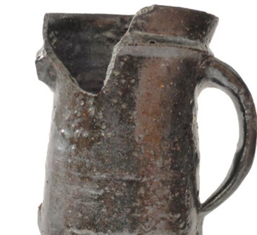 A pottery tyg jug such as this may have been used to serve beer to a local labourer or the city mayor. Drinking spaces were key locations for early modern people across the social spectrum, but they held unique significance for middling individuals aiming for or exercising local political and social agency. The watering holes of the period broadly sat on a spectrum from alehouses (the lowest form of drinking establishment) to taverns and then the more elite inns. In reality, the lines were not so clear-cut. Middling and elite members of communities visited each type of space, though the tavern and especially the inn were more noticeably places where business, administration, religious organisation, and leisure combined. These inns tie together recreational space with local governance, social status, and identity. 